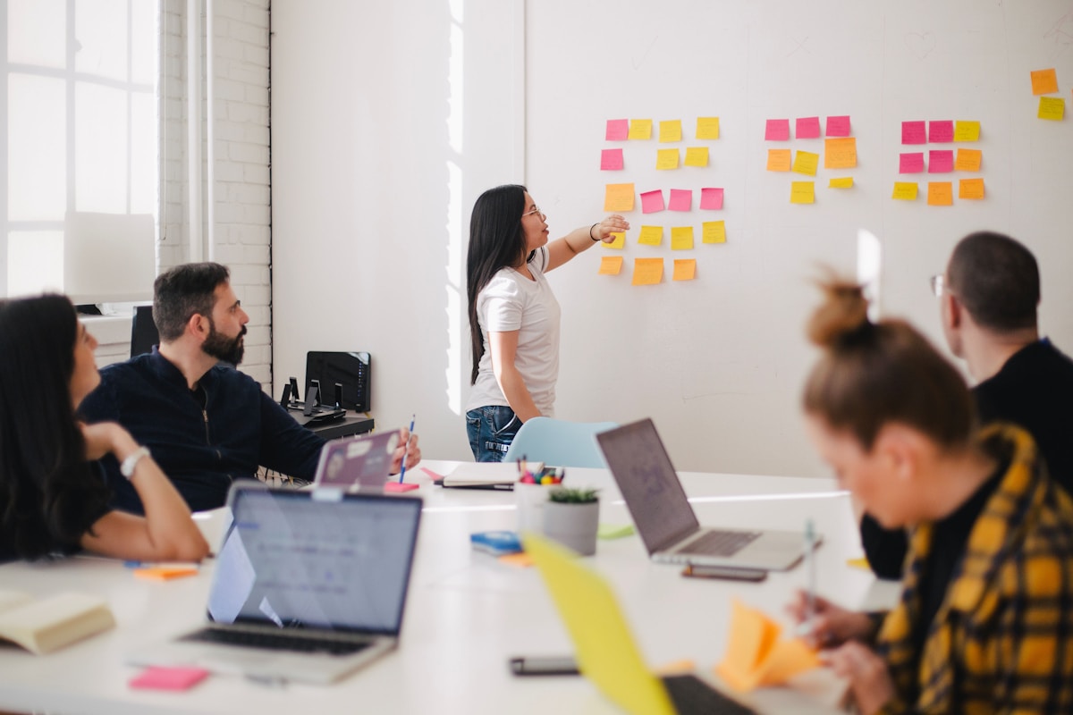 Integraciones de IA en tu Negocio: Casos de Uso Reales